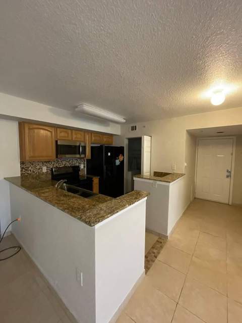 241 SW Palm Drive #106, Port St. Lucie FL - photo 7 of 16