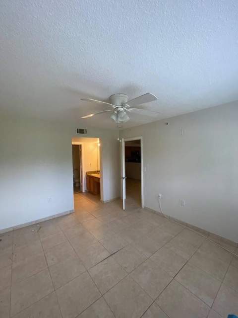 241 SW Palm Drive #106, Port St. Lucie FL - photo 9 of 16