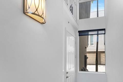 711 SE 16th Court, Fort Lauderdale FL - photo 10 of 70