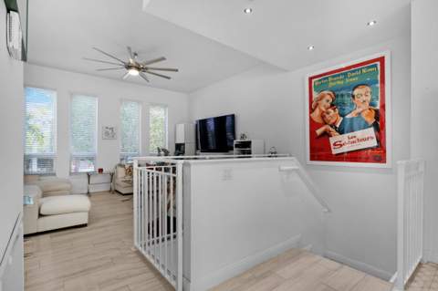 711 SE 16th Court, Fort Lauderdale FL - photo 21 of 70