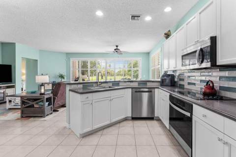 2129 Reston Circle, Royal Palm Beach FL - photo 14 of 59