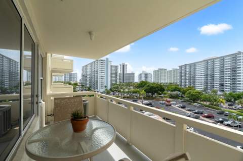 3200 NE 36th Street #618, Fort Lauderdale FL - photo 18 of 34