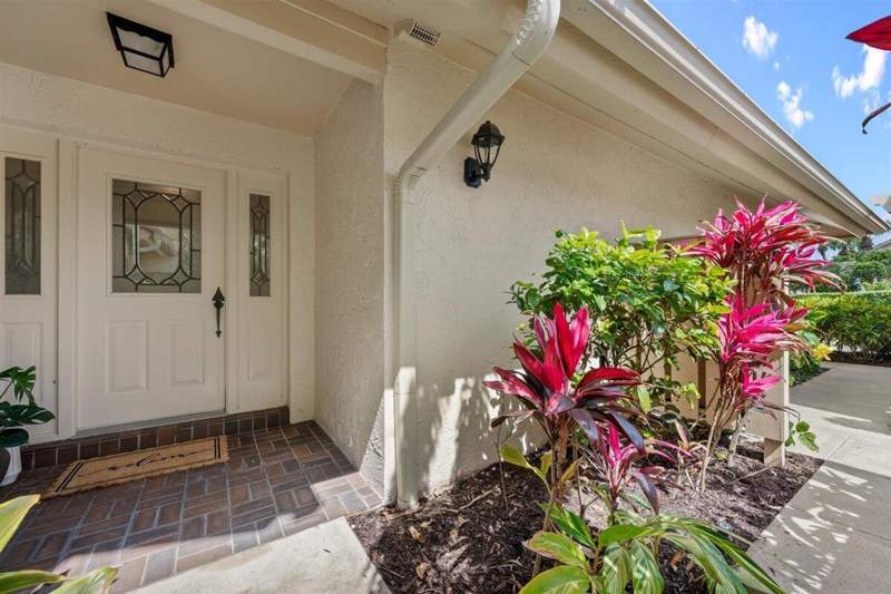 2 bedroom Condominium at 17138 Waterbend Drive #117, Waterbend At Jonathans Landing, Jupiter — photo 3