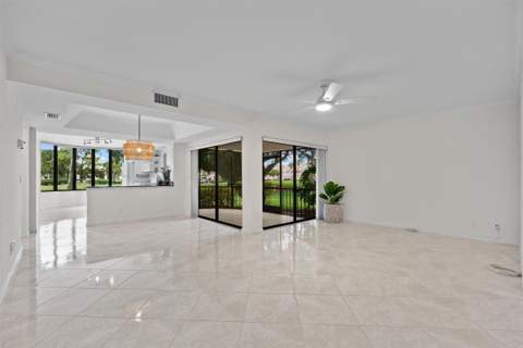 17138 Waterbend Drive #117, Jupiter FL - photo 10 of 50