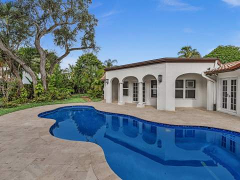 898 Azalea Street, Boca Raton FL - photo 8 of 31