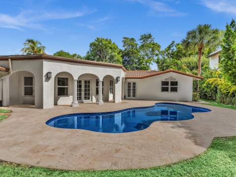 898 Azalea Street, Boca Raton FL - photo 9 of 31