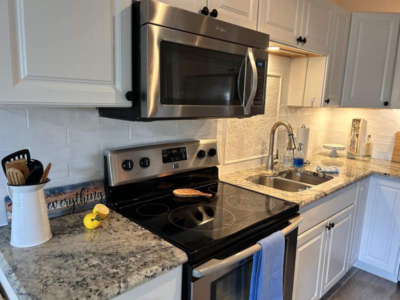 1 bedroom Condominium at 2400 S Ocean Drive #V121, Ocean Villas I Condominium, Fort Pierce — photo 5