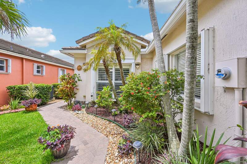 3 bedroom Single Family Residence at 9853 SW Eastbrook Circle, Tradition Plat No 18, Port St. Lucie — photo 4