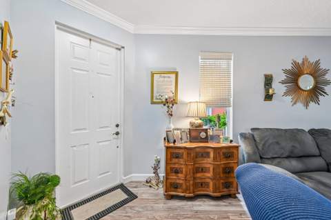 9853 SW Eastbrook Circle, Port St. Lucie FL - photo 6 of 31