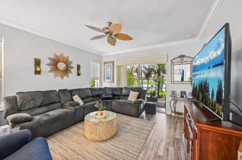 9853 SW Eastbrook Circle, Port St. Lucie FL - photo 8 of 31