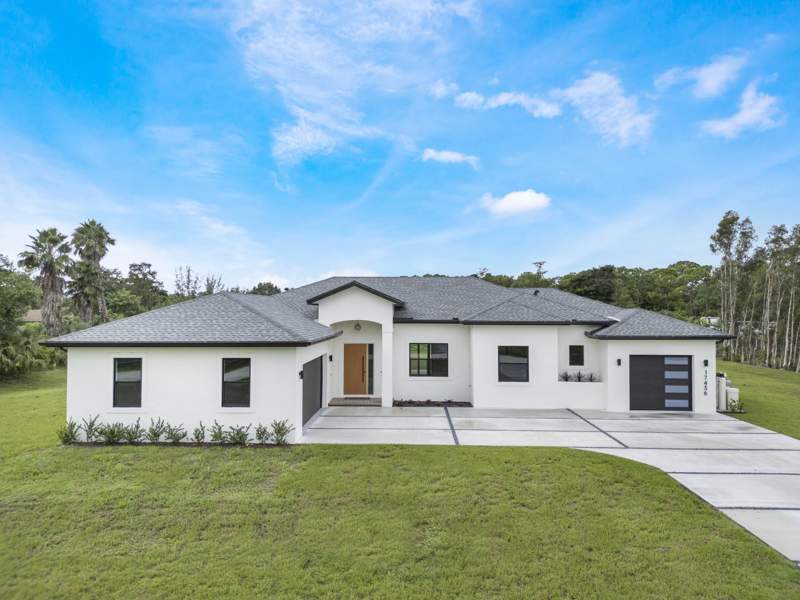 4 bedroom Single Family Residence at 17436 71st Lane, Acreage & Unrec, The Acreage — photo 3