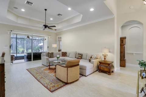 7664 Greenbrier Circle, Port St. Lucie FL - photo 7 of 57