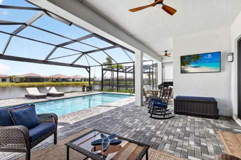 12132 SW Willowy Way, Port St. Lucie FL - photo 14 of 149