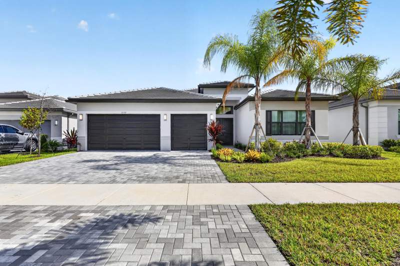 4 bedroom Single Family Residence at 12132 SW Willowy Way, Valencia Parc, Port St. Lucie — photo 5