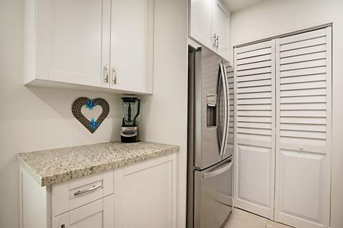352 Covered Bridge Boulevard #A, Greenacres FL - photo 8 of 35