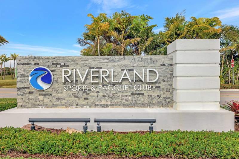 4 bedroom Single Family Residence at 12132 SW Willowy Way, Valencia Parc, Port St. Lucie — photo 3
