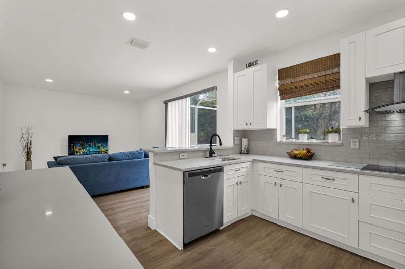 3 bedroom Single Family Residence at 527 NW 87th Lane, Ramblewood South, Coral Springs — photo 5