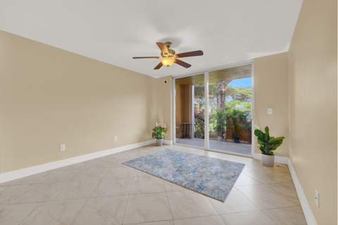 110 Yacht Club Way #105, Hypoluxo FL - photo 6 of 44