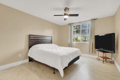 110 Yacht Club Way #105, Hypoluxo FL - photo 16 of 44