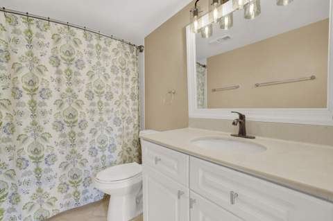 110 Yacht Club Way #105, Hypoluxo FL - photo 19 of 44