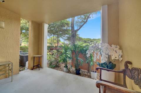 110 Yacht Club Way #105, Hypoluxo FL - photo 7 of 44