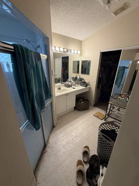 8164 Pelican Harbour Drive, Lake Worth FL - photo 21 of 38