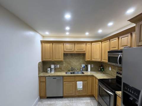 1801 S Flagler Drive #104, West Palm Beach FL - photo 16 of 19
