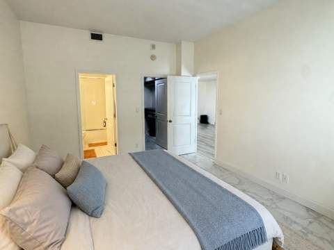 1801 S Flagler Drive #104, West Palm Beach FL - photo 6 of 19