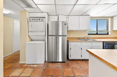2820 Tennis Club Drive #401, West Palm Beach FL - photo 11 of 36