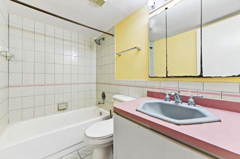 2820 Tennis Club Drive #401, West Palm Beach FL - photo 17 of 36