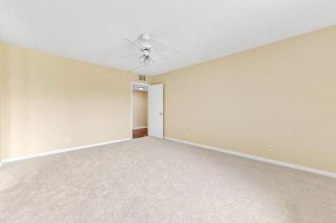 2820 Tennis Club Drive #401, West Palm Beach FL - photo 22 of 36