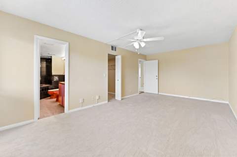 2820 Tennis Club Drive #401, West Palm Beach FL - photo 24 of 36