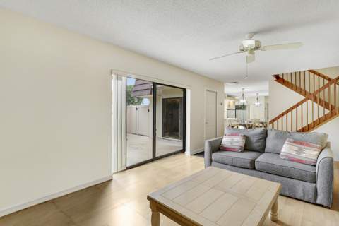 7126 71st Way, West Palm Beach FL - photo 19 of 29