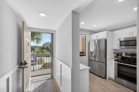 1901 Marina Isle Way #304, Jupiter FL - photo 13 of 67