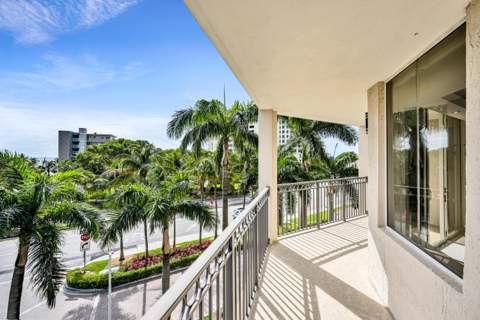 2011 N Ocean Boulevard #405, Fort Lauderdale FL - photo 6 of 41