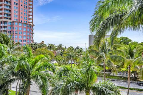 2011 N Ocean Boulevard #405, Fort Lauderdale FL - photo 8 of 41