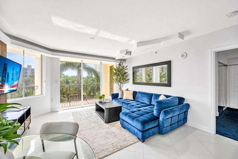 3 bedroom Condominium at 2011 N Ocean Boulevard #405, Vue Condo, Fort Lauderdale — photo 2