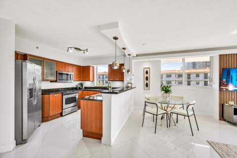 2011 N Ocean Boulevard #405, Fort Lauderdale FL - photo 15 of 41
