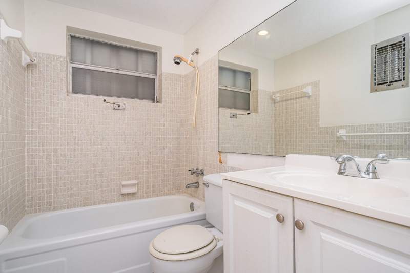 2 bedroom Condominium at 1330 NW 43rd Avenue #202, Park South Eight Inc Condo, Lauderhill — photo 5