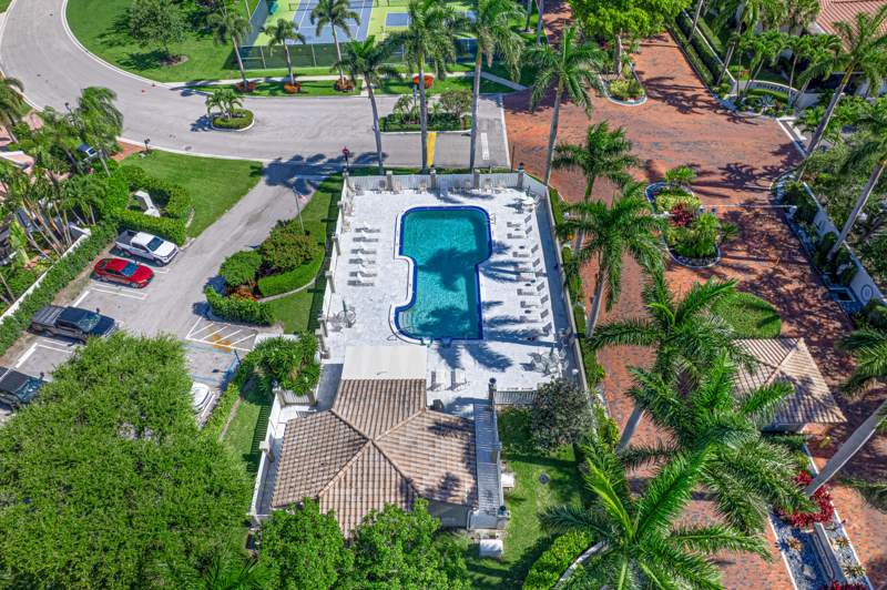 2 bedroom Condominium at 85 Pelican Pointe Drive #203, Pelican Pointe Condo, Delray Beach — photo 4