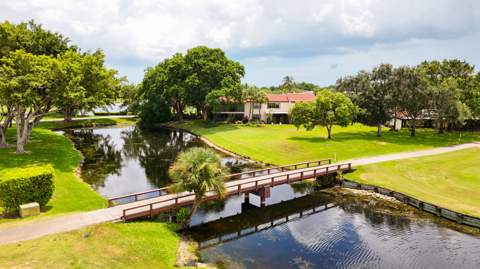 8210 Casa Del Lago #C, Boca Raton FL - photo 21 of 26