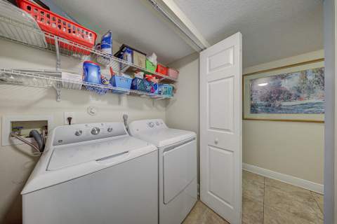 7650 Tahiti Lane #105, Lake Worth FL - photo 12 of 30