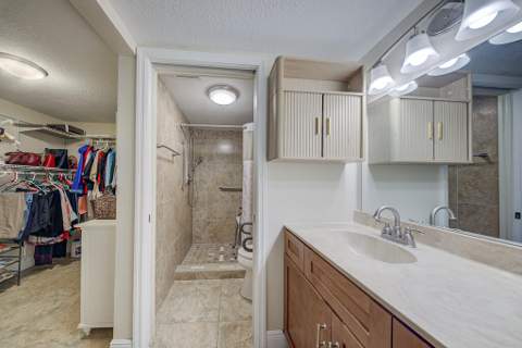 7650 Tahiti Lane #105, Lake Worth FL - photo 15 of 30