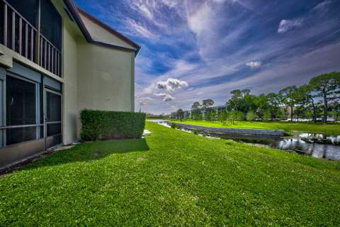 7650 Tahiti Lane #105, Lake Worth FL - photo 21 of 30