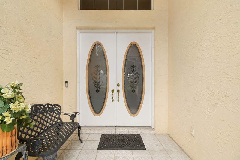 3 bedroom Single Family Residence at 641 NW Venetto Court, Kings Isle Phase Iic, Port St. Lucie — photo 3