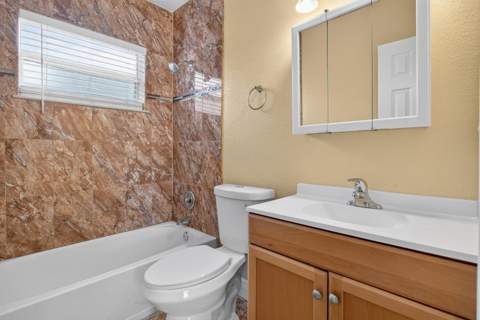 2681 NW 2nd Street, Boynton Beach FL - photo 7 of 31