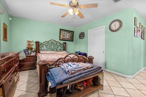 8460 NW 15th Street, Pembroke Pines FL - photo 12 of 25
