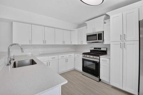 6352 Seven Springs Boulevard #B, Greenacres FL - photo 12 of 23