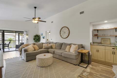 1102 Wingfoot Drive #C, Jupiter FL - photo 9 of 48