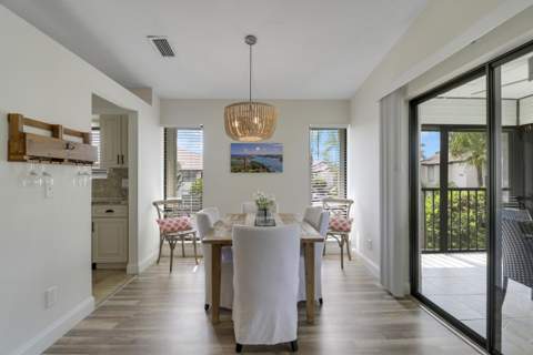 1102 Wingfoot Drive #C, Jupiter FL - photo 15 of 48